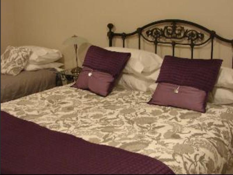 Be My Guest Bed & Breakfast New Plymouth Bagian luar foto